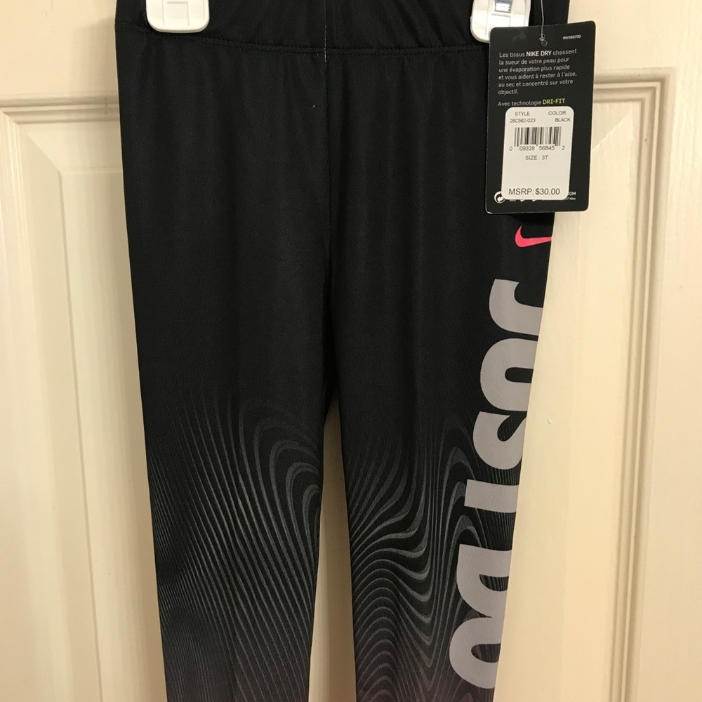 Nike leggings